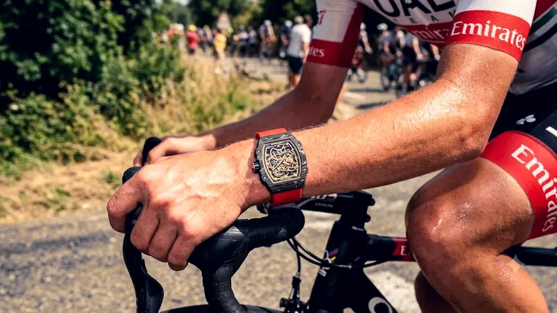 Pogačar fährt Tour de France mit 300.000-Euro-Uhr